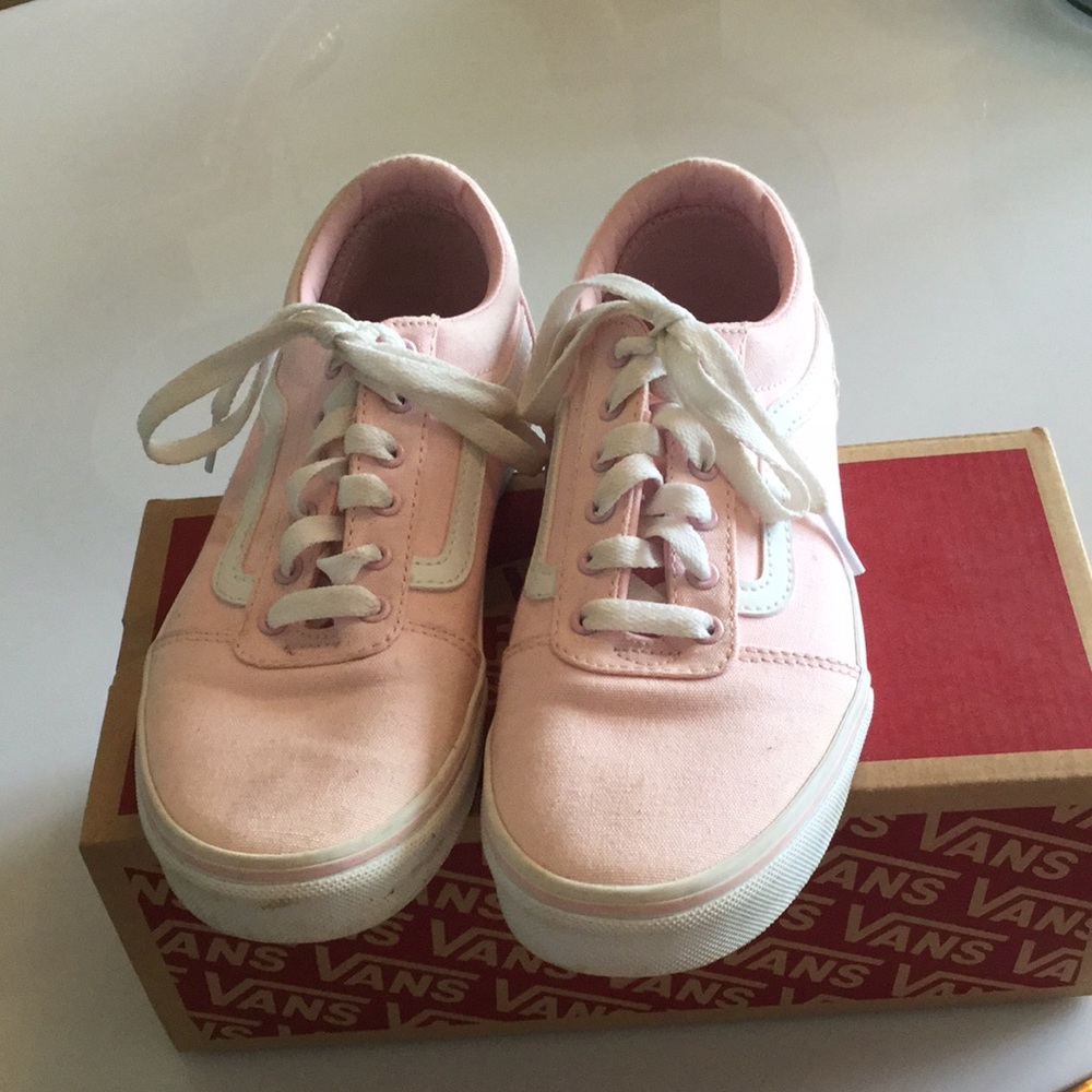 Chalk pink vans